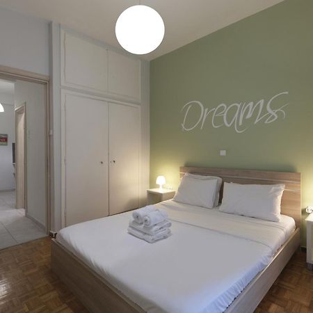 Cozy Athenian One Bd, Pistachio Charm Apartment Exterior photo